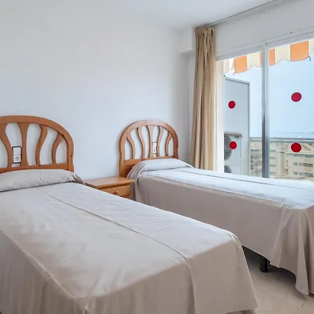 Rentalmar Central Park Salou Room photo