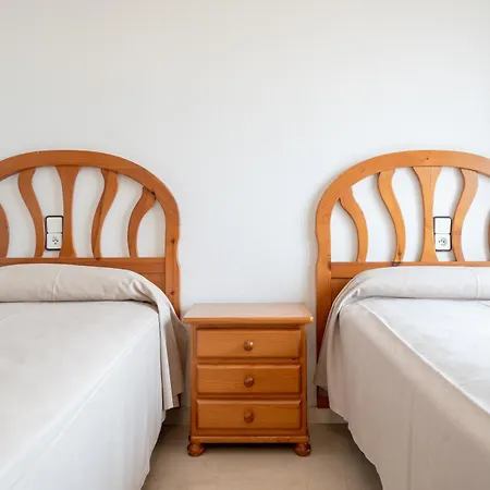 Rentalmar Central Park Salou Room photo